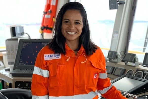 LES FEMMES DANS LE MARITIME : VIVIANE SOARES, BOURBON 